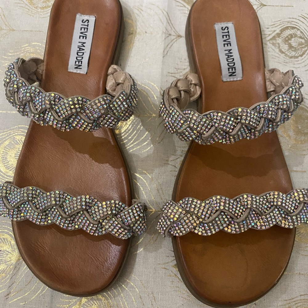 Steve Madden Pink rhinestone sandals